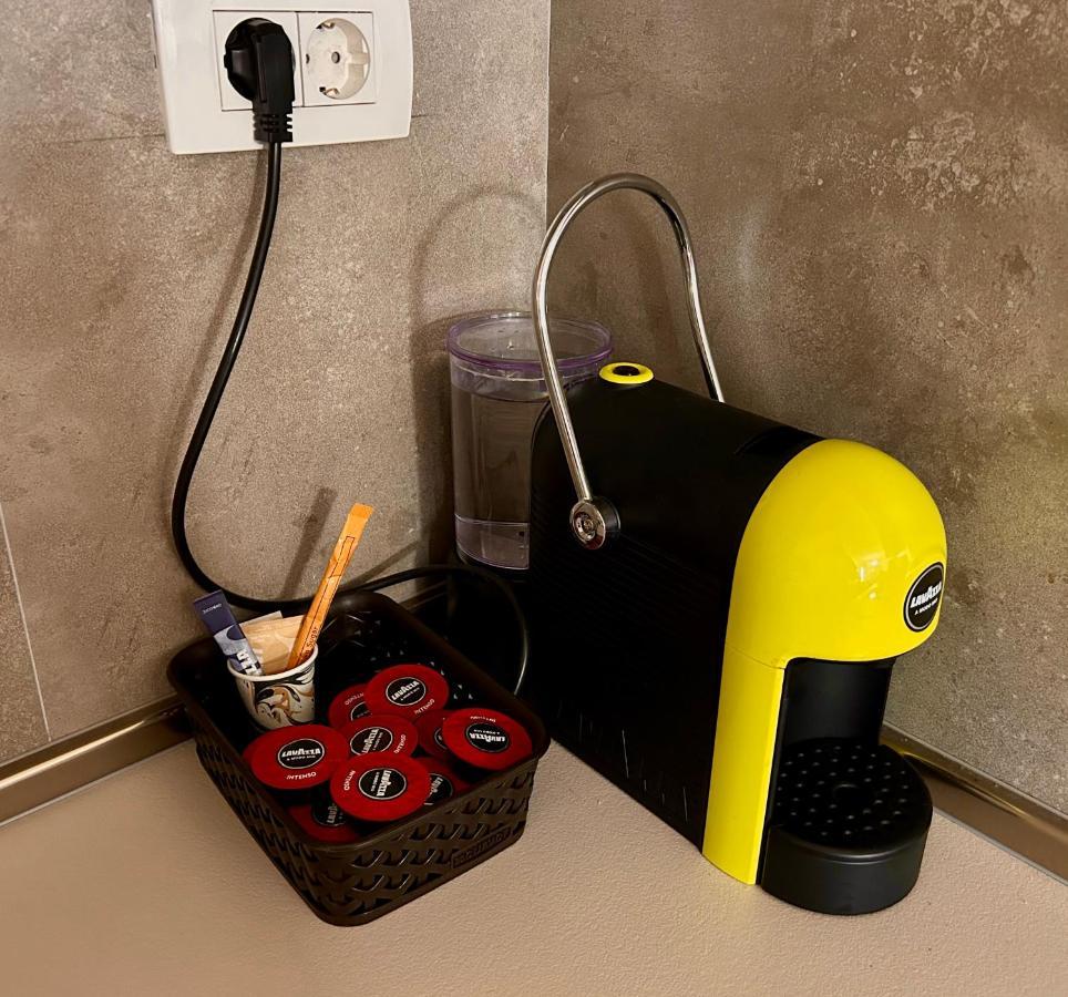 Flat Mara, Pet Friendly Apartment Подгорица Екстериор снимка